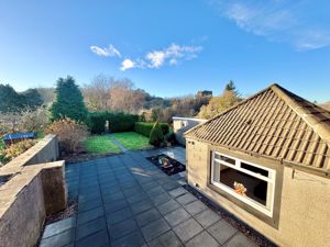 Photo 25- click for photo gallery